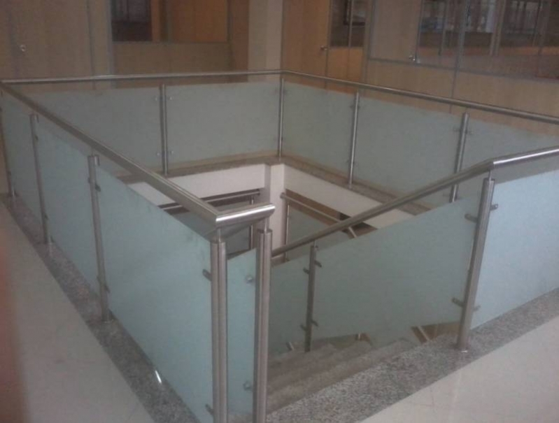 Onde Encontrar Torre Aço Inox para Guarda Corpo Jardim Fortaleza - Torre em Inox para Guarda Corpo