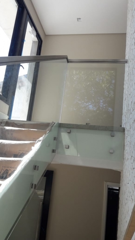 Onde Encontro Suporte para Corrimão de Escada Residencial Oito - Suporte para Corrimão Inox