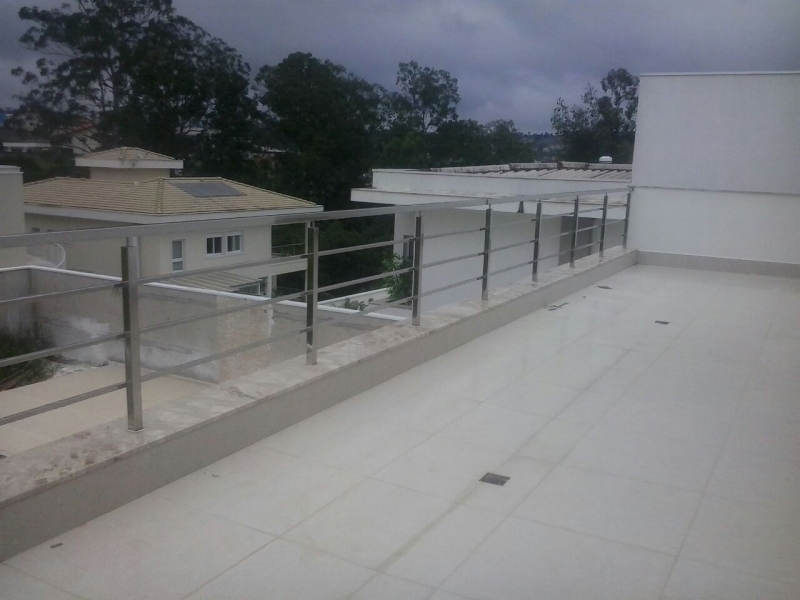 Orçamento de Corrimão de Inox Quadrado Jardim Aracília - Corrimão de Aço Inox com Vidro