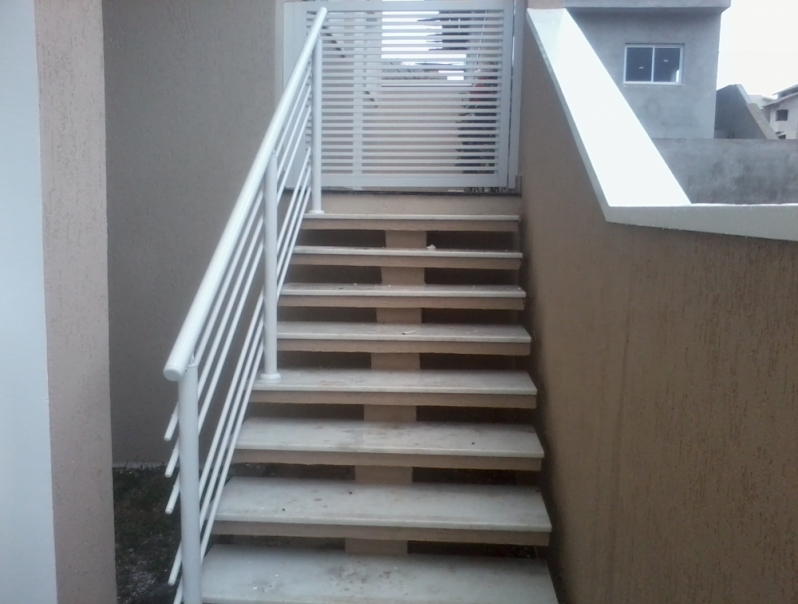para Peitos para Escada de Alumínio Riviera de São Lourenço - para Peito de Alumínio