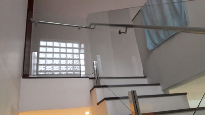 Torre Vertical Aço Inox 304 para Vidro Valores Cursino - Torre de Inox para Guarda Corpo de Vidro