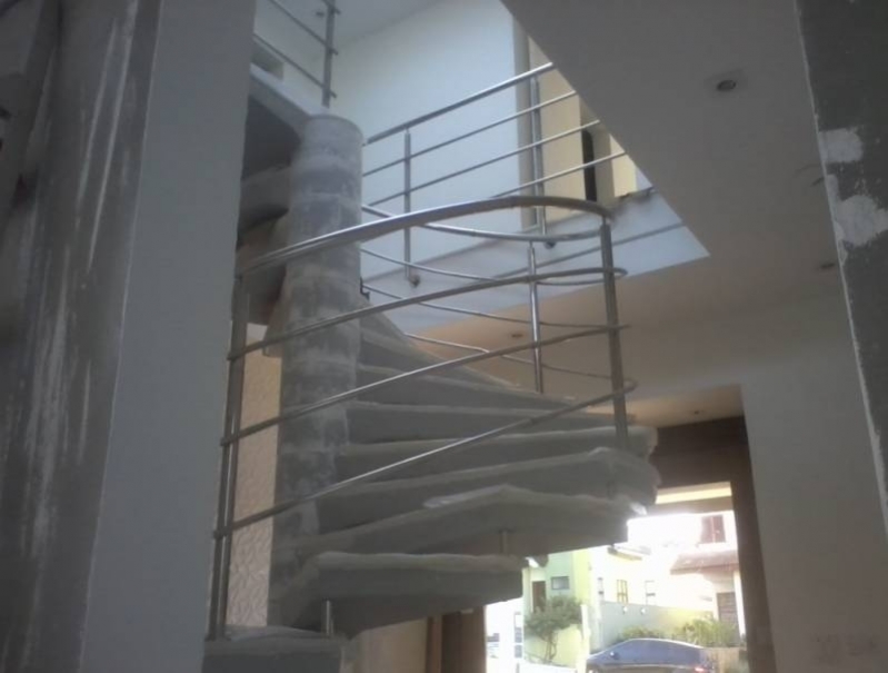 Venda de Corrimão de Inox para Escada Caracol Preço Residencial Quatro - Venda de Corrimão de Inox Quadrado
