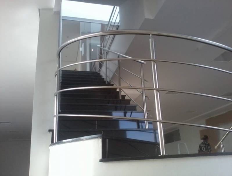 Venda de Corrimão de Inox para Escada Caracol Pedreira - Venda de Corrimão de Inox com Vidro